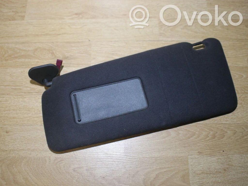 Sun visor   8258035