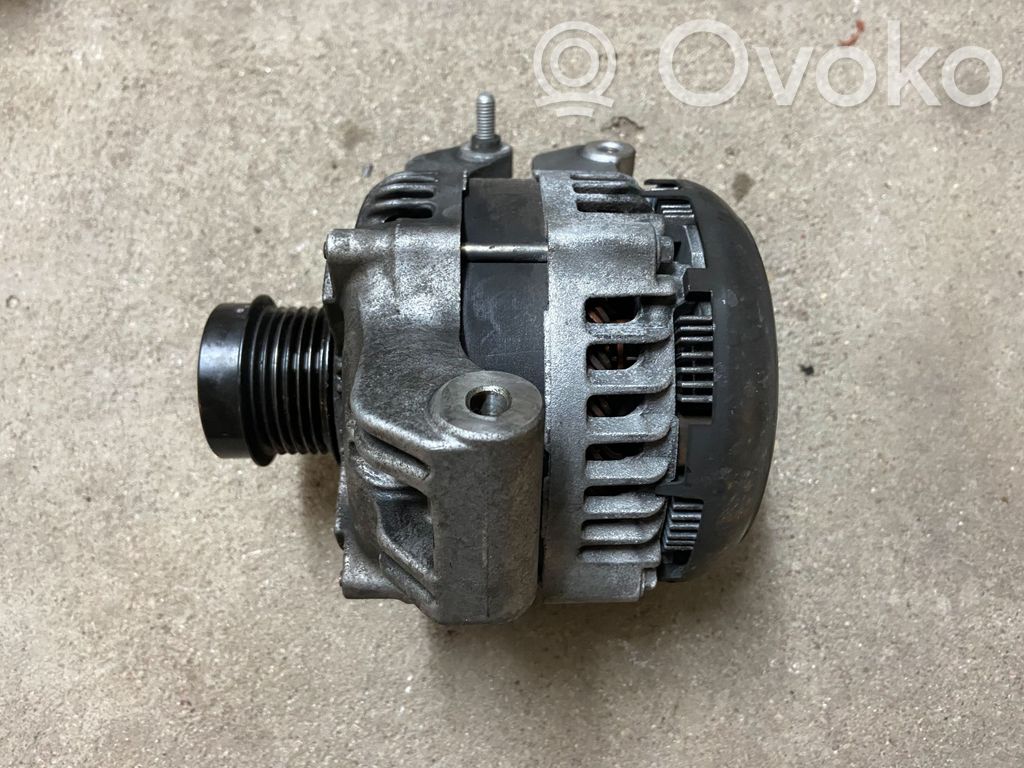 Alfa Romeo Giulia Ģenerators 