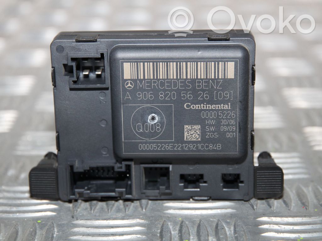 Unité de commande module de porte   A9068205626,9068205626