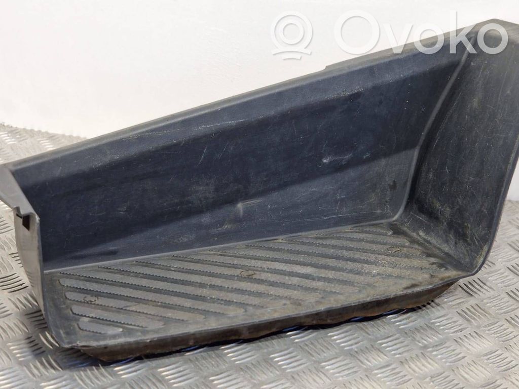 Volkswagen II LT Listwa progowa przednia 