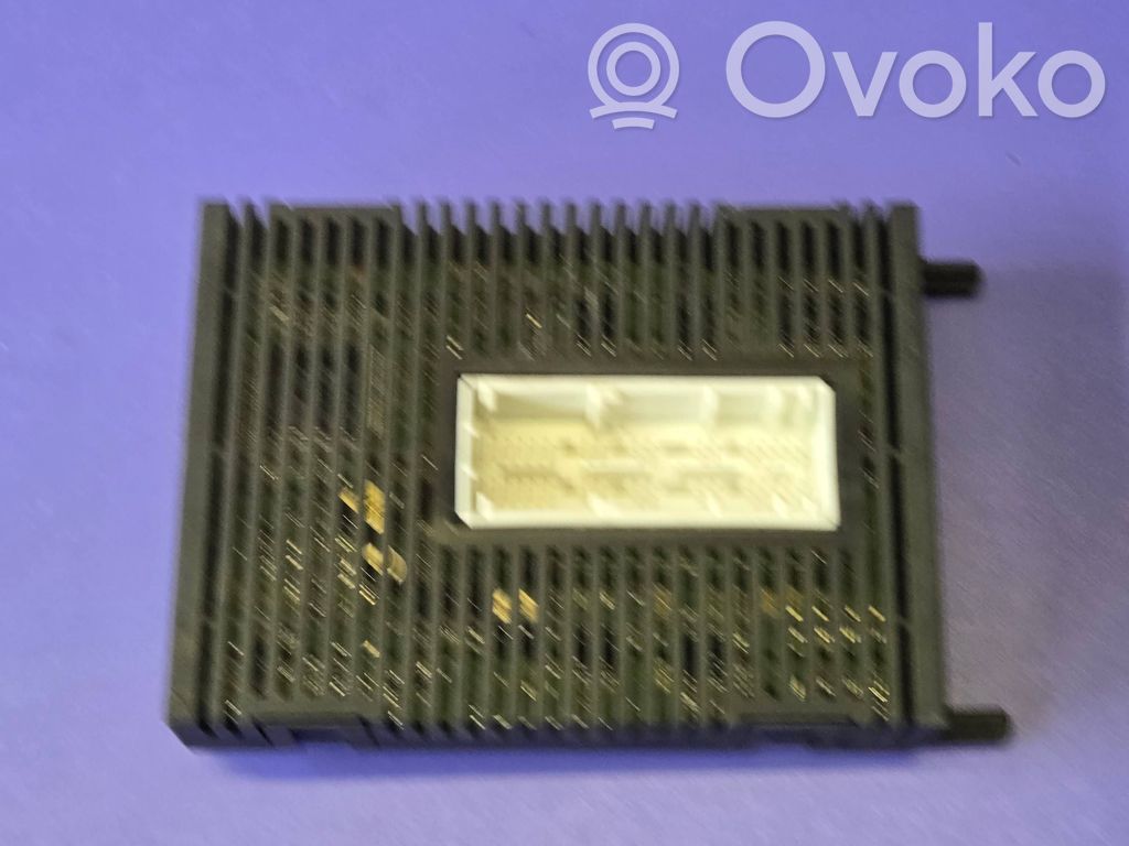 BMW X3 E83 Light module LCM 