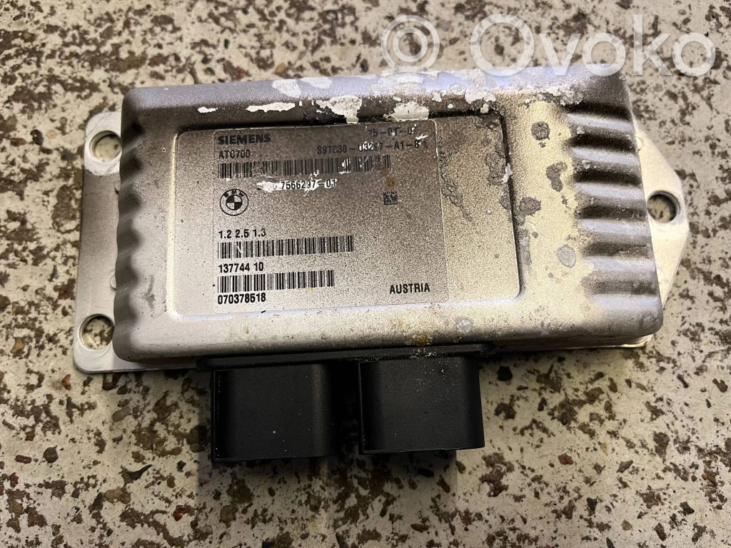 BMW X5 E70 Transfer box differential control unit 