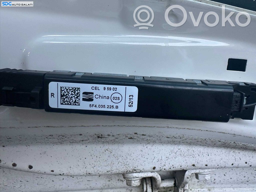 Seat Leon (5F) Radio antenna 