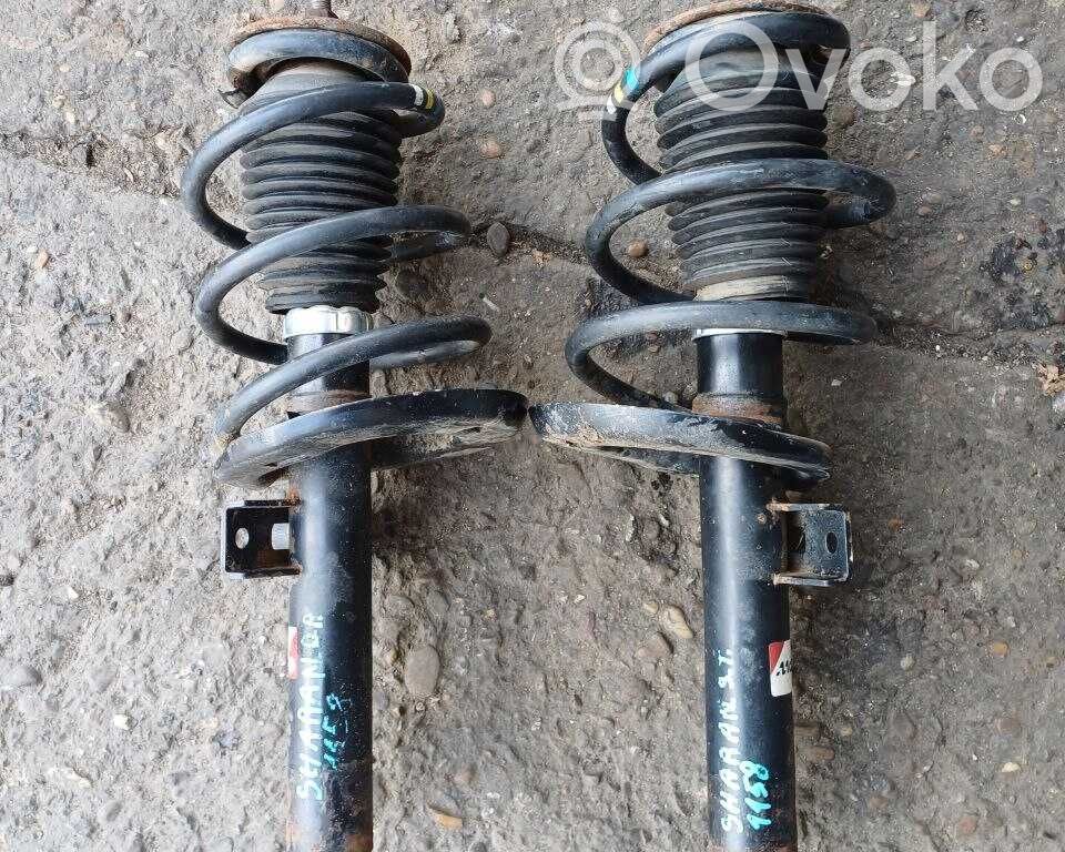 Volkswagen New Beetle Set del kit di montaggio della sospensione anteriore