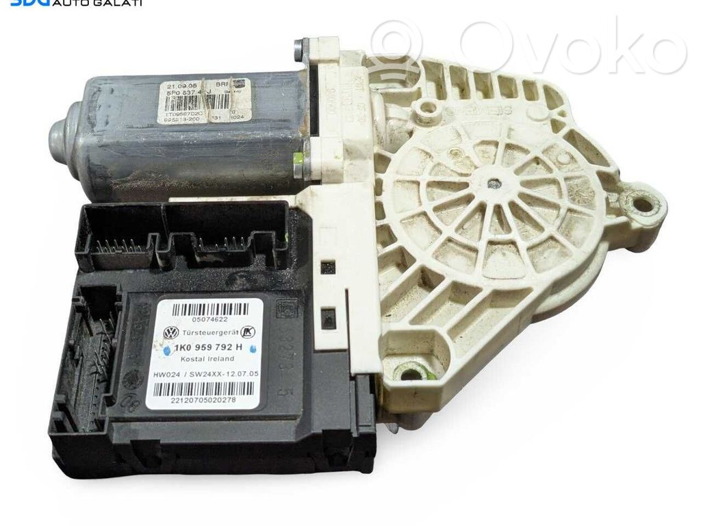 Seat Leon (1P) Motor macara geam ușă față 