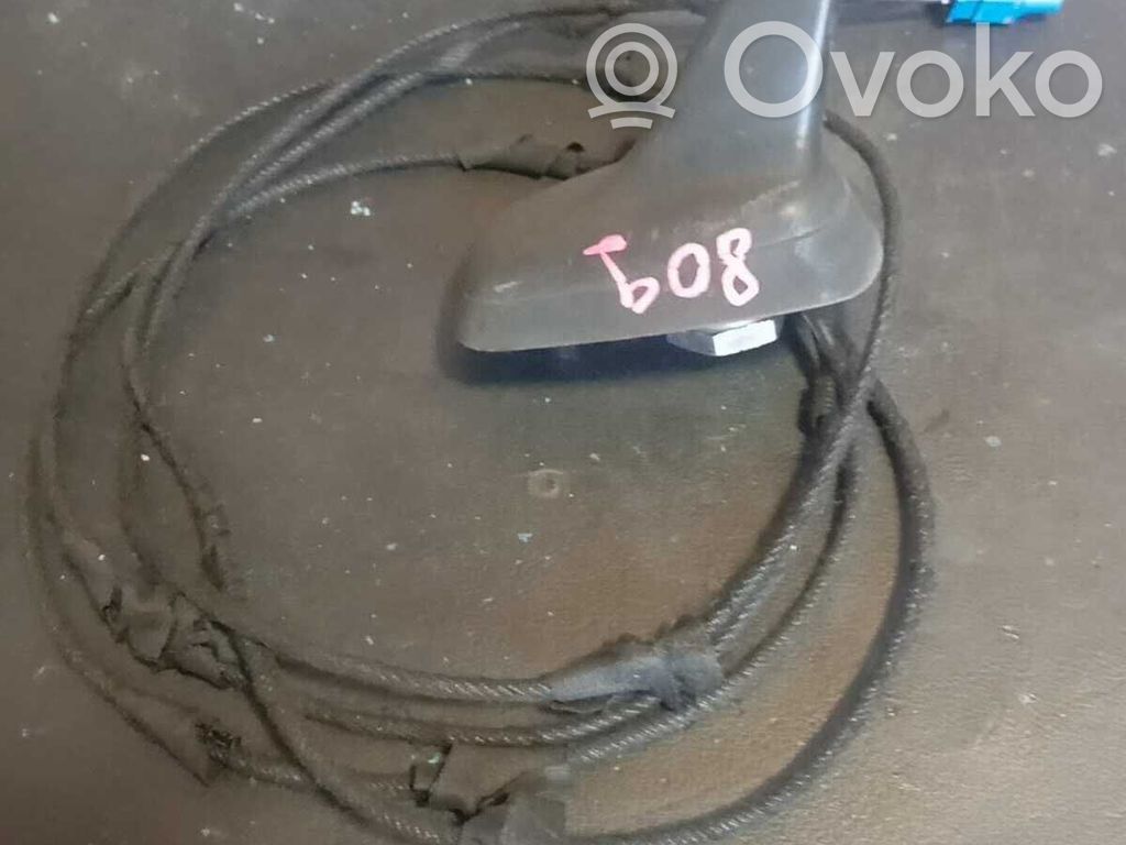 Audi A4 S4 B8 8K Antenne GPS