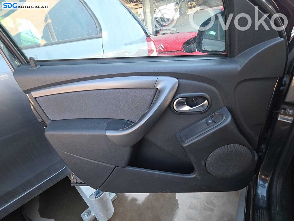 Dacia Duster Panou tapițerie ușă față 