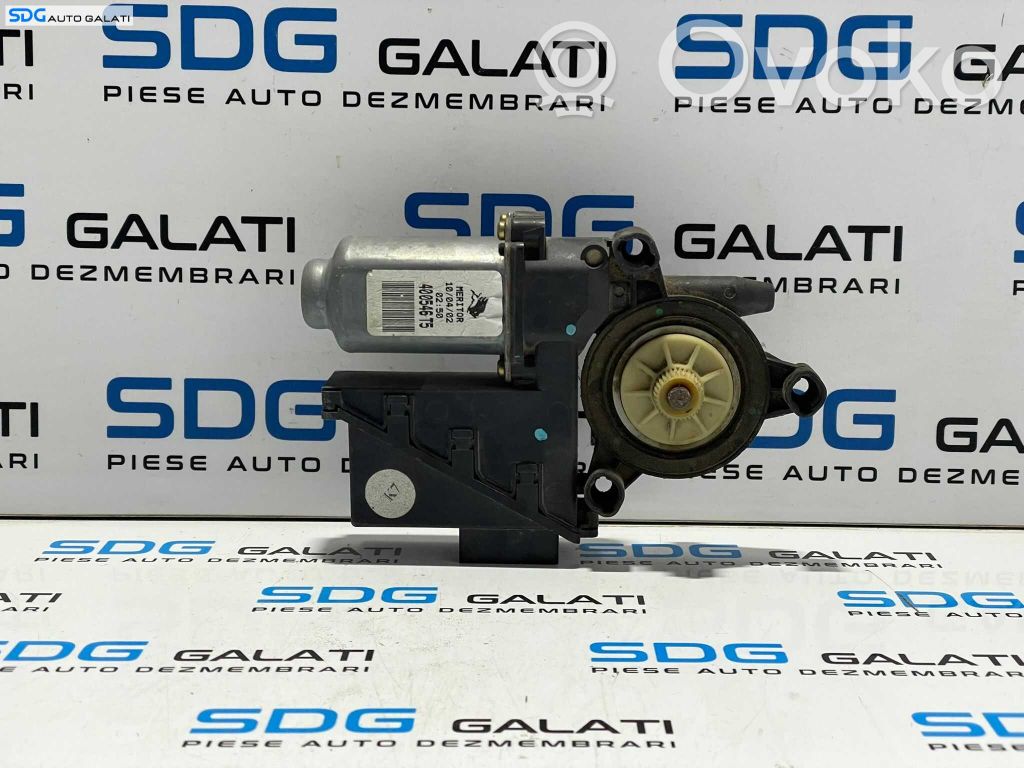 Seat Ibiza III (6L) Motorino alzacristalli della portiera anteriore