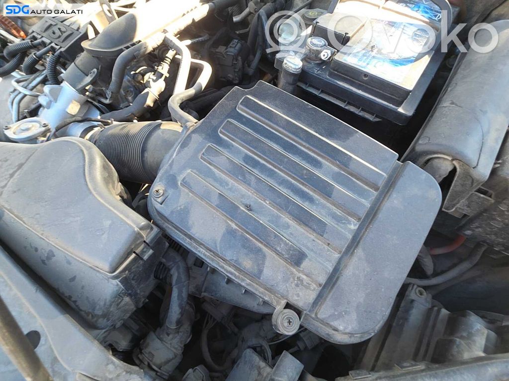 Volkswagen Jetta V Tapa de la caja del filtro de aire 