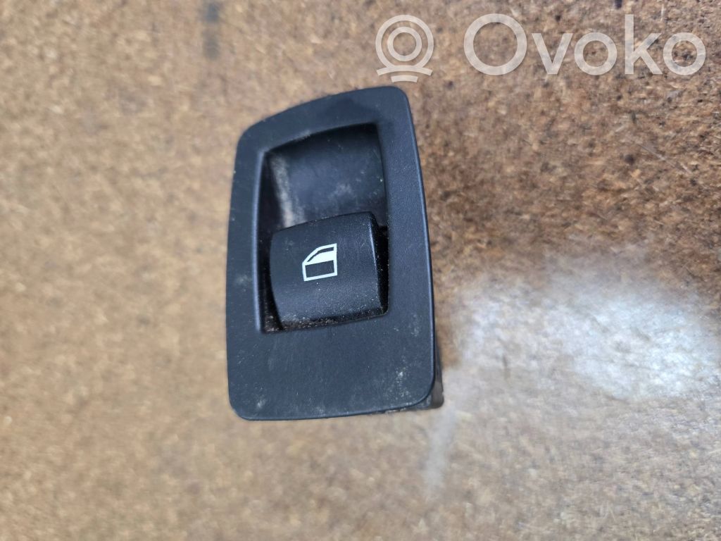 BMW 1 F20 F21 Przyciski szyb 