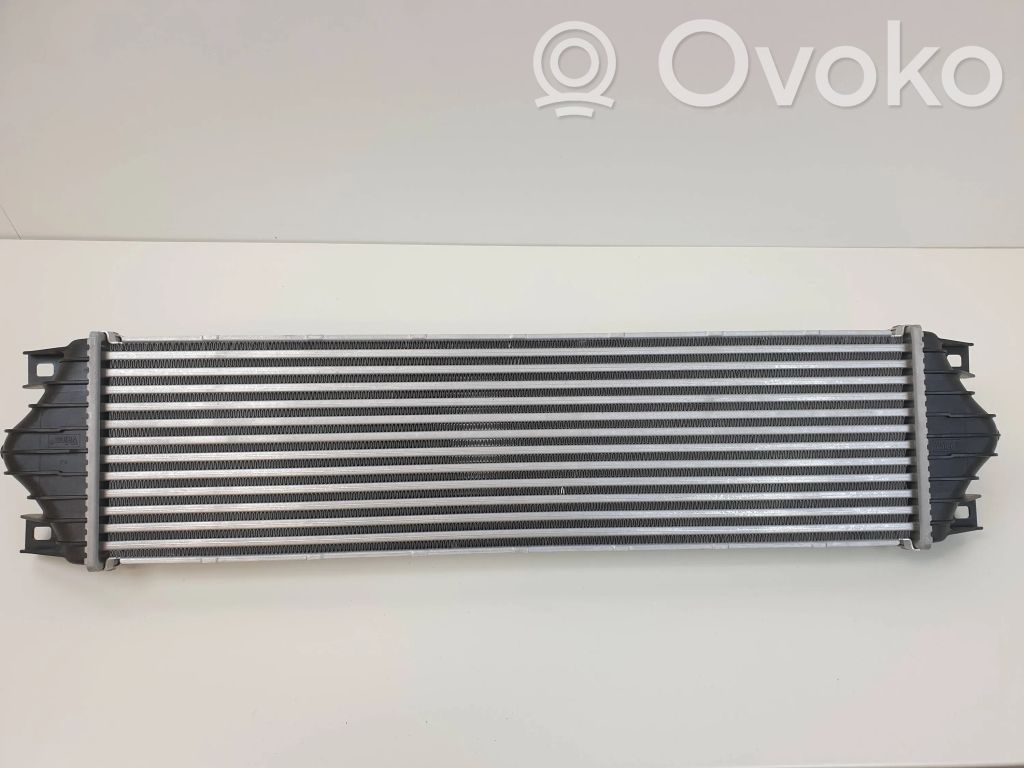 Renault Master II Intercooler air channel guide 
