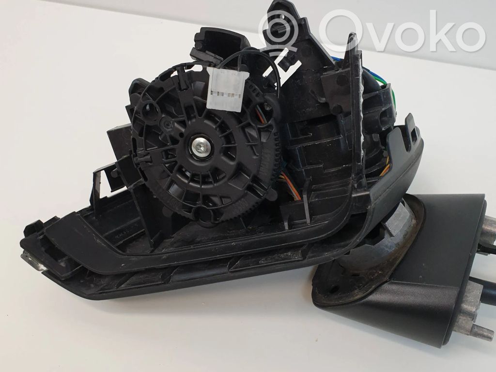 Volvo XC40 Espejo lateral eléctrico de la puerta delantera 