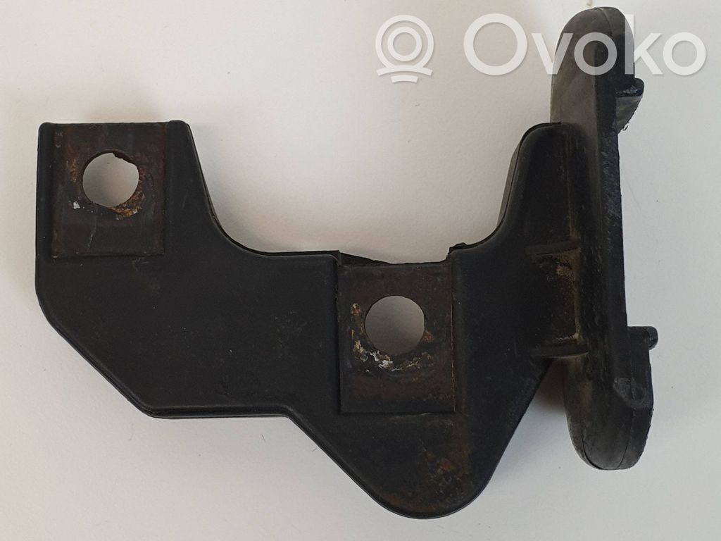 BMW 5 E39 Front bumper mounting bracket 