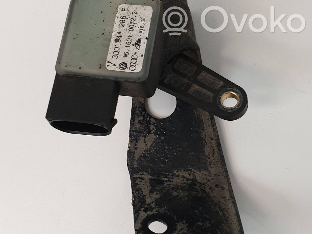 Volkswagen Phaeton Headlight/headlamp level sensor 
