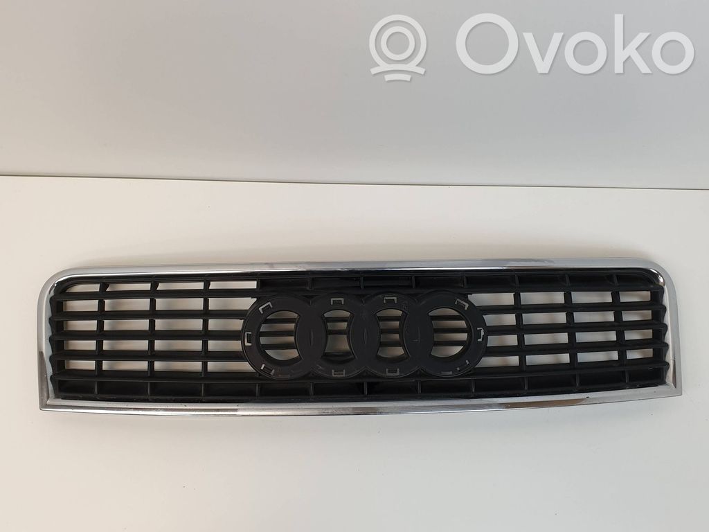 Audi A4 S4 B6 8E 8H Etusäleikkö 