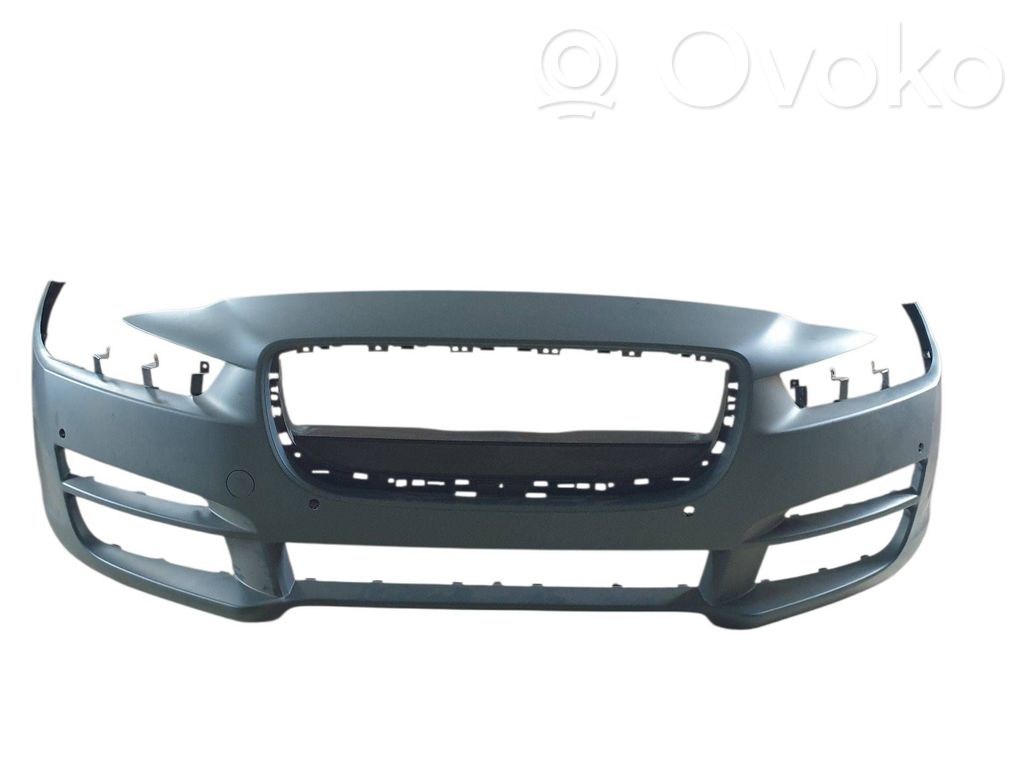 Jaguar XE Front bumper 