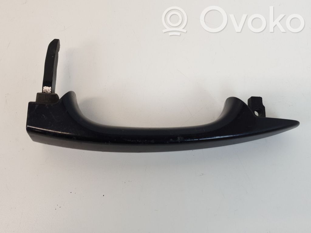 Manecilla externa puerta delantera   L101