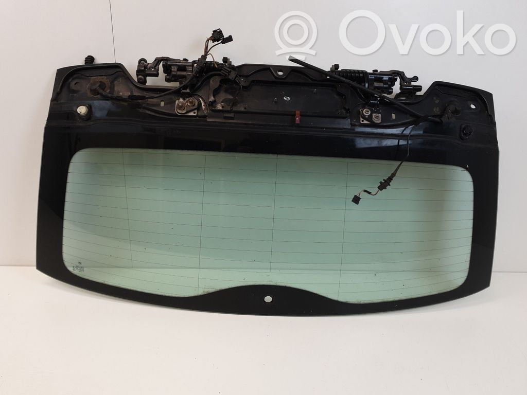 BMW 3 E90 E91 Заднее стекло 