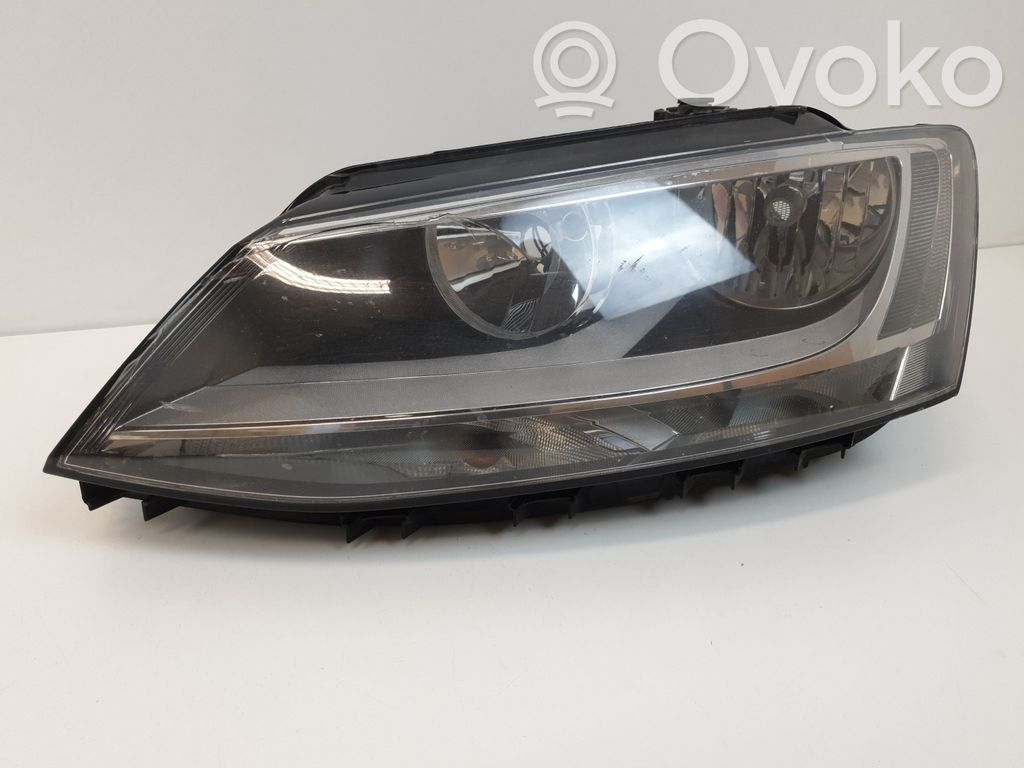 Volkswagen Jetta VI Faro delantero/faro principal 