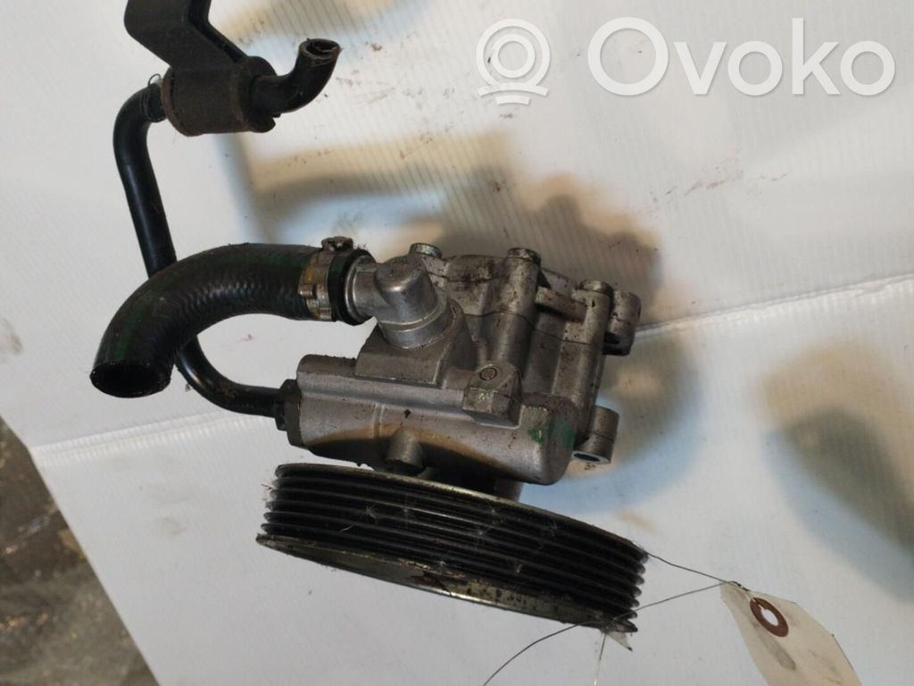 Citroen C5 Ohjaustehostimen pumppu 