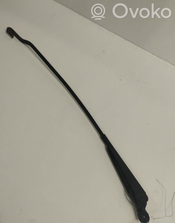 Opel Corsa B Front wiper blade arm 