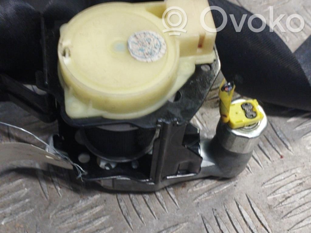 Mazda 3 II Cinturón delantero 