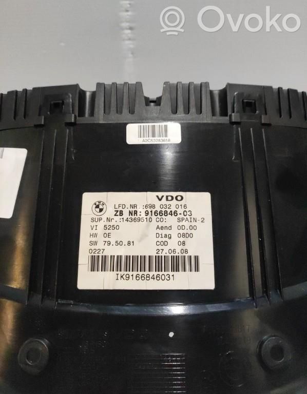 BMW 3 E92 E93 Speedometer (instrument cluster) 