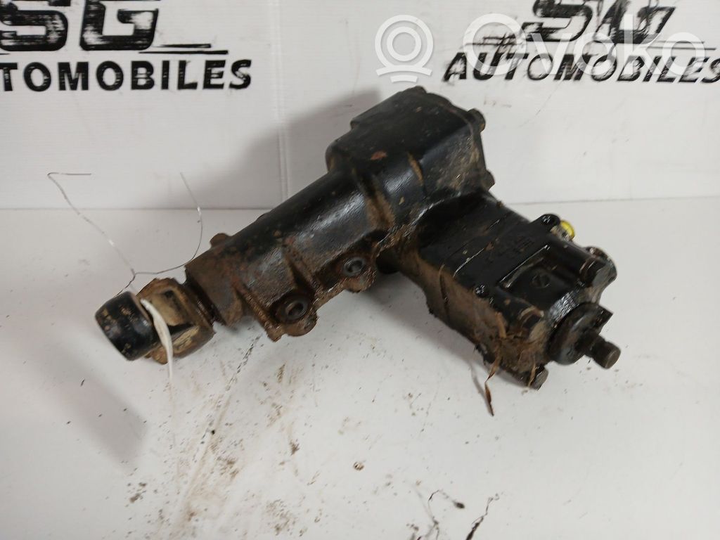 Nissan Terrano Steering rack 