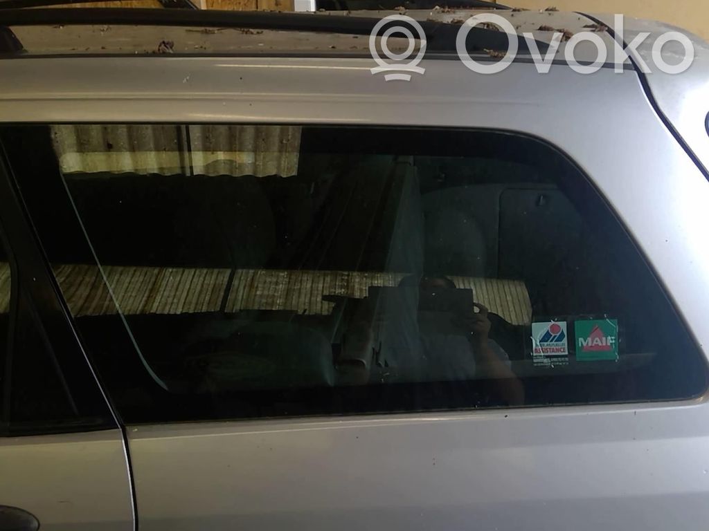 Ford Focus Rear side window 