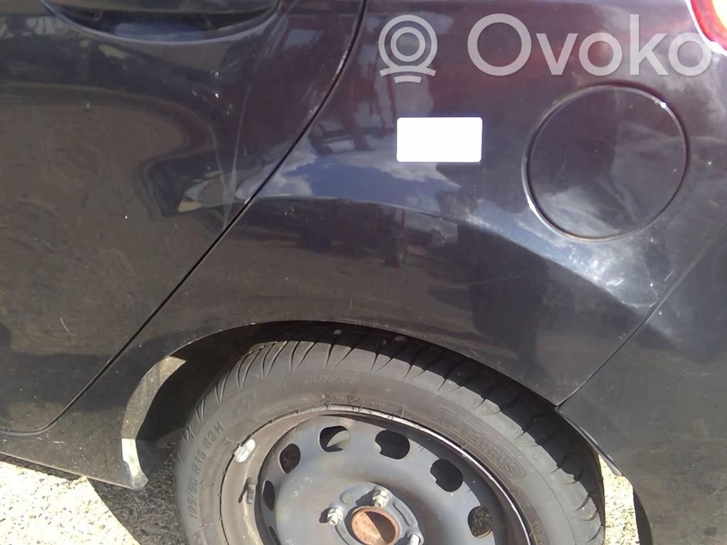 Ford Fiesta Panel lateral trasero 