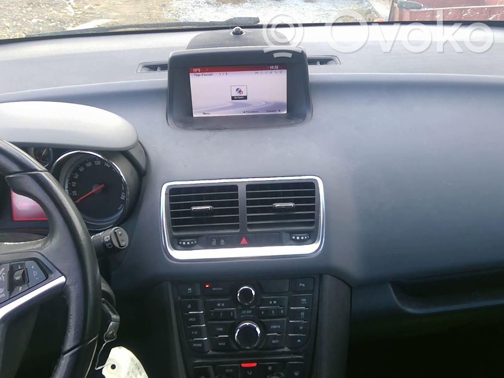 Opel Meriva B Dashboard 