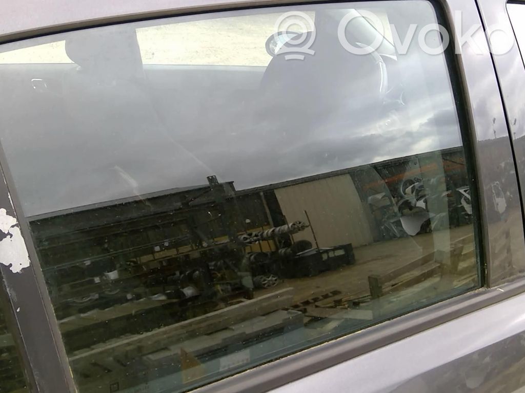 Opel Corsa D Luna de la puerta trasera 