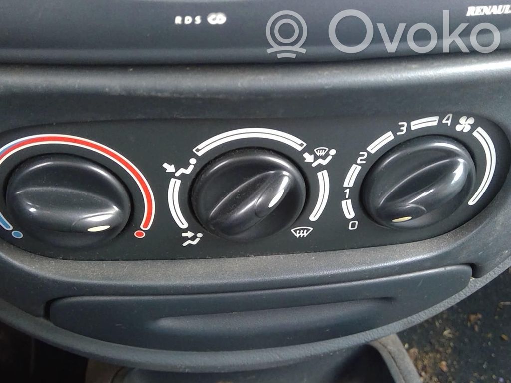 Renault Megane I Climate control unit 