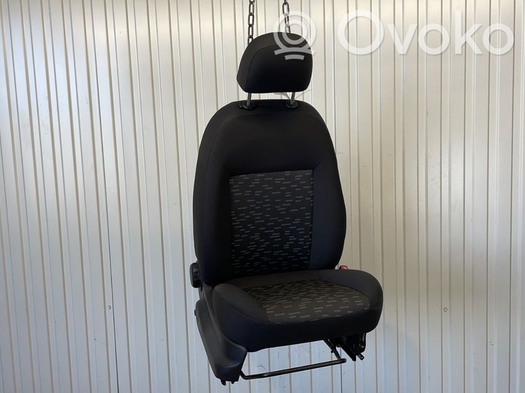 Opel Combo D Etumatkustajan istuin 