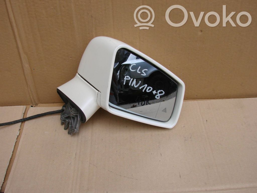 Mercedes-Benz CLS C218 AMG Front door electric wing mirror 