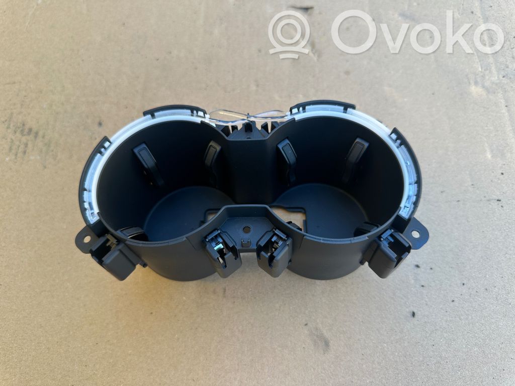 Cup holder front   8W0862533
