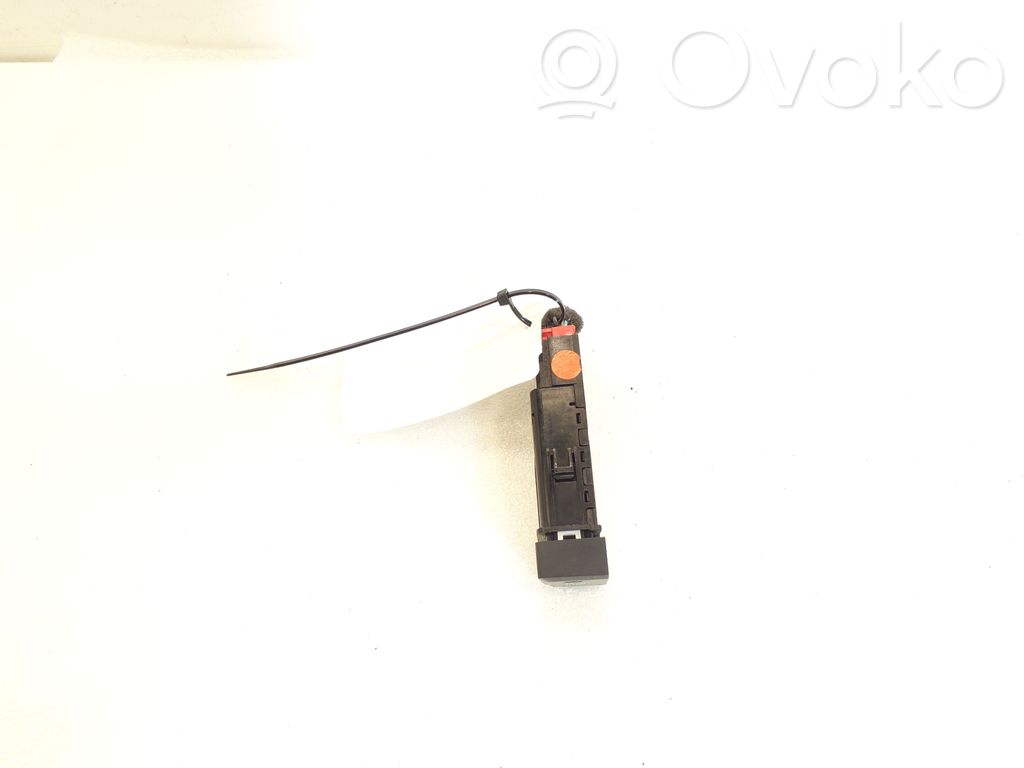 Chevrolet Captiva Seat heating switch 