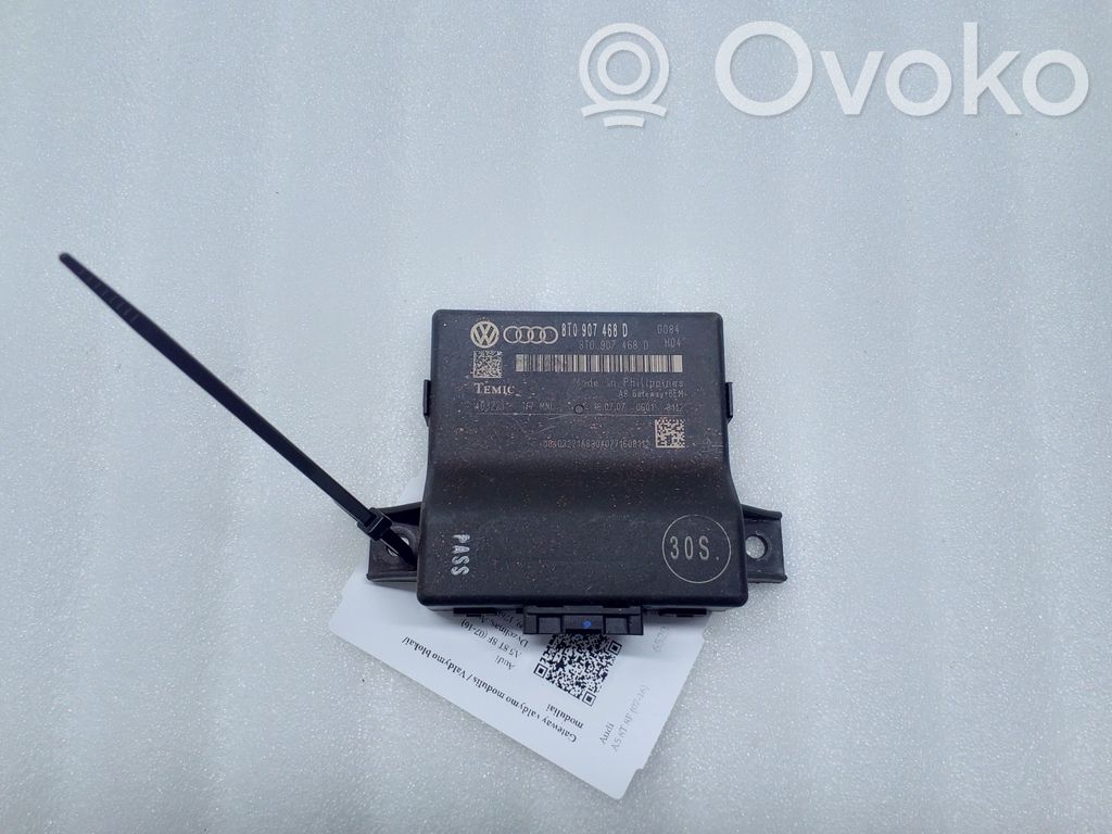 Audi A5 8T 8F Gateway control module 