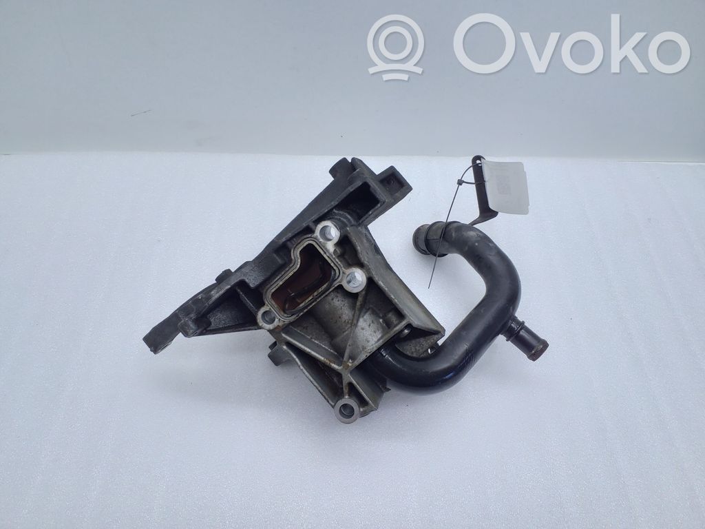 Audi Q7 4L Power steering pump mounting bracket 