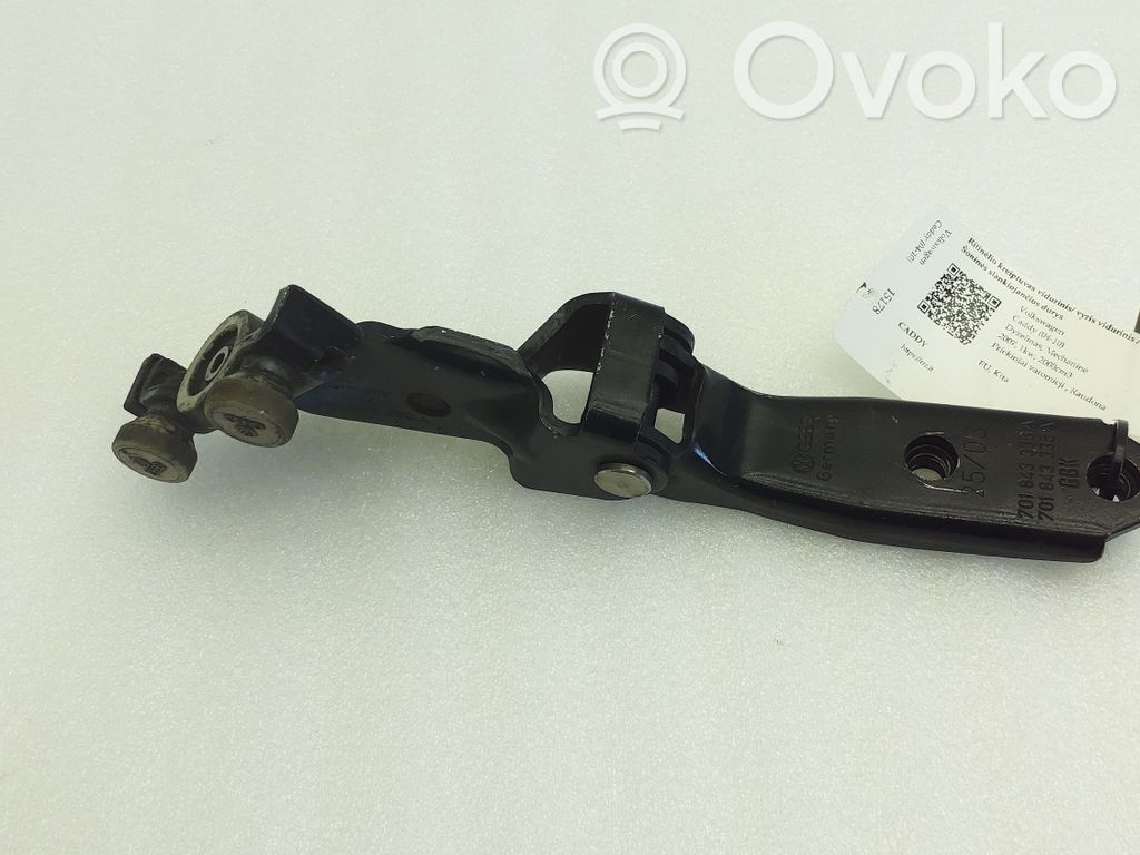 Volkswagen Caddy Sliding door middle roller runner 