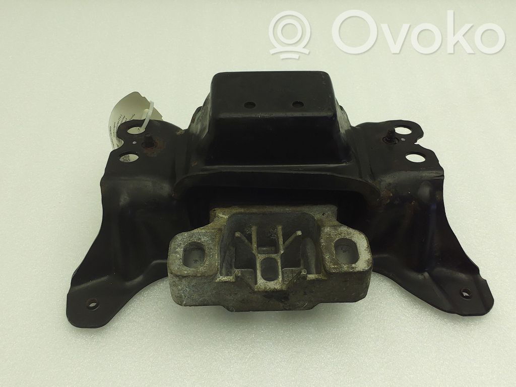 Volkswagen Golf Sportsvan Engine mount bracket 