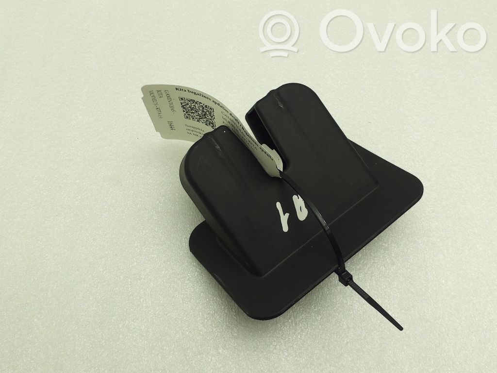 Audi A1 Tailgate/boot lid lock trim 