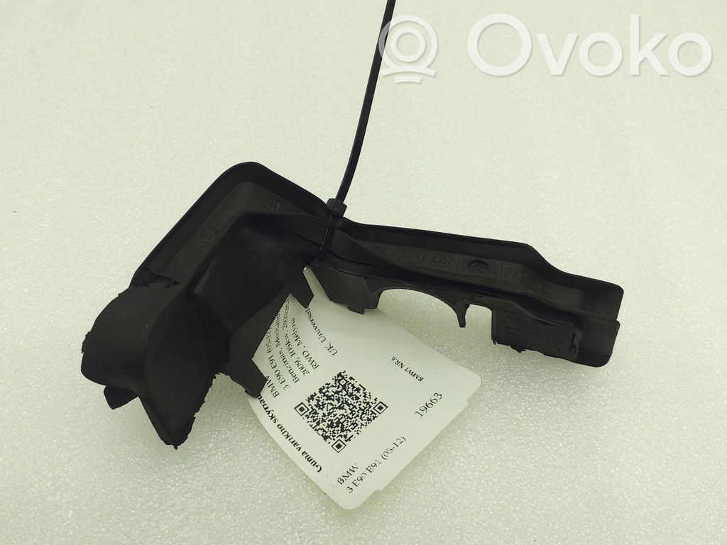 BMW 3 E90 E91 Engine compartment rubber 