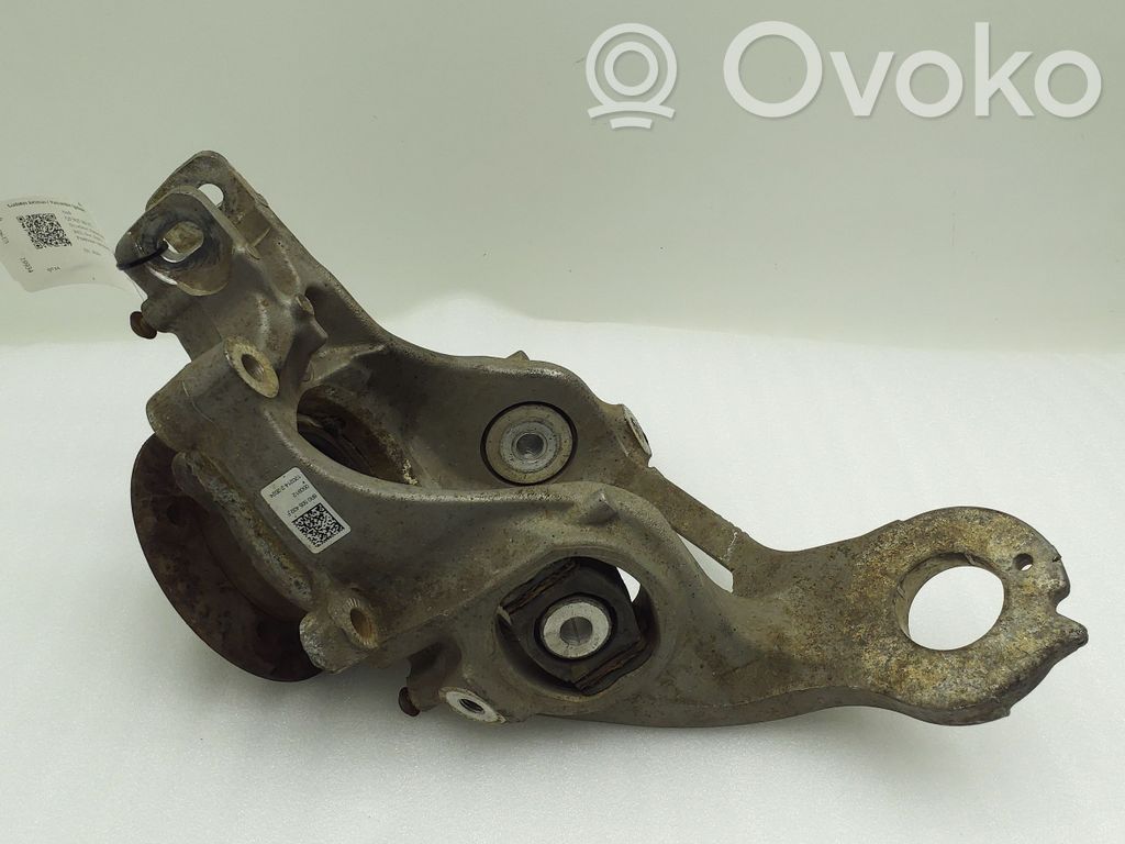 Audi Q5 SQ5 8R Rear wheel hub spindle/knuckle 