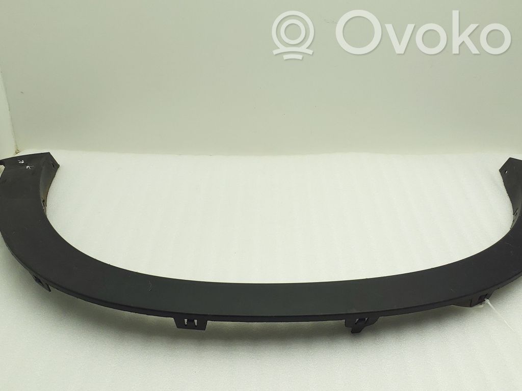 BMW X5 E70 Front arch trim 