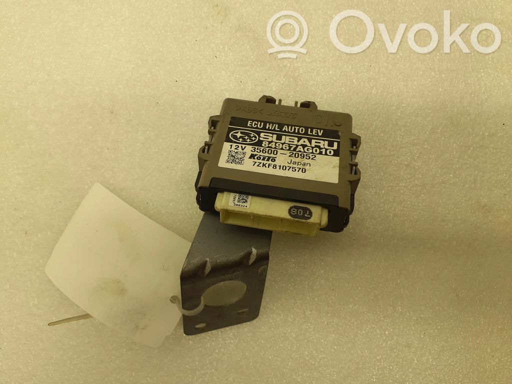 Subaru Legacy Light module LCM 