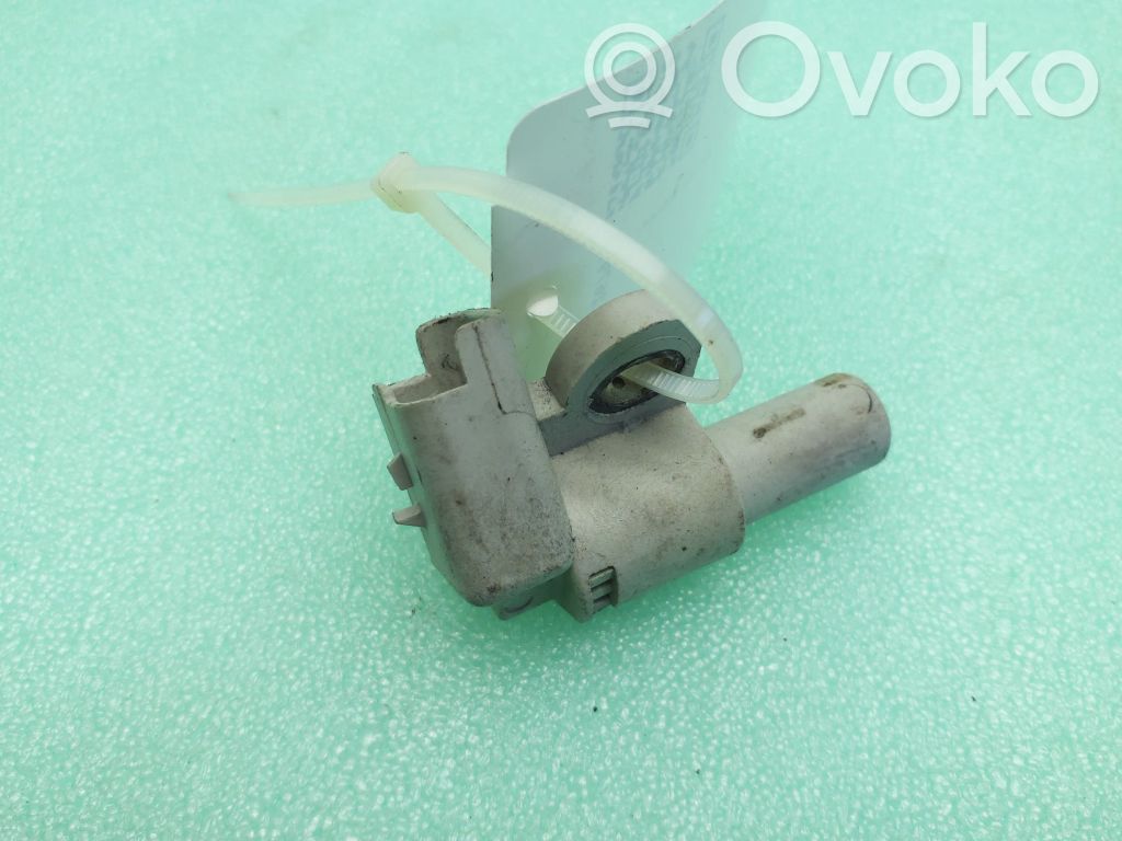 Land Rover Freelander 2 - LR2 Camshaft position sensor 