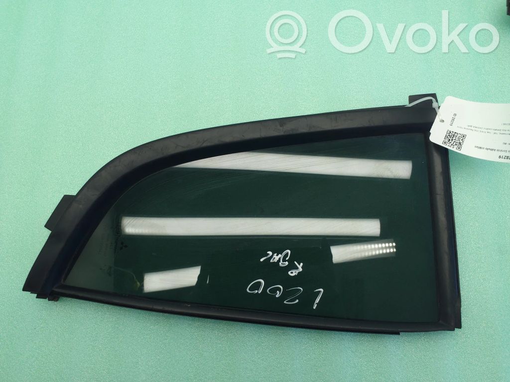 Ventanilla de ventilación de la puerta trasera   M193DOT207,43R000042,MN117606