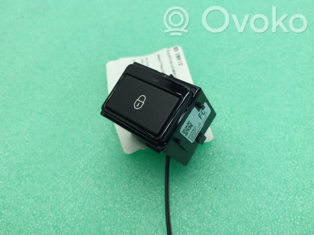 Jaguar F-Pace Central locking switch button 