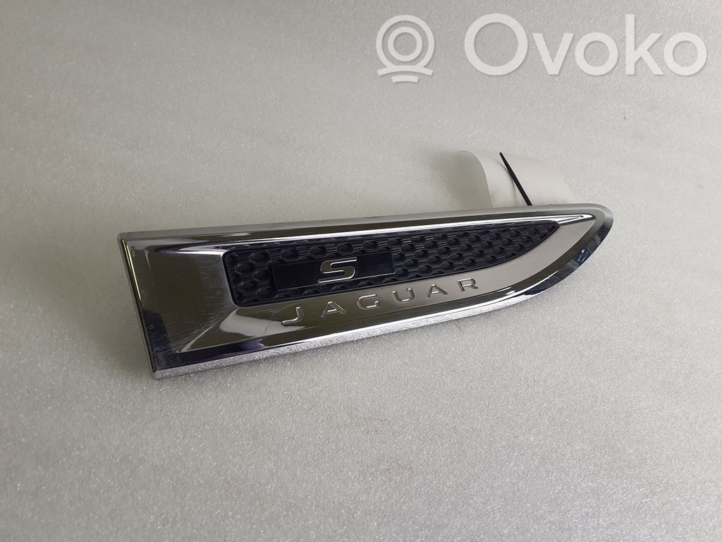 Jaguar E-Pace Fender grill 